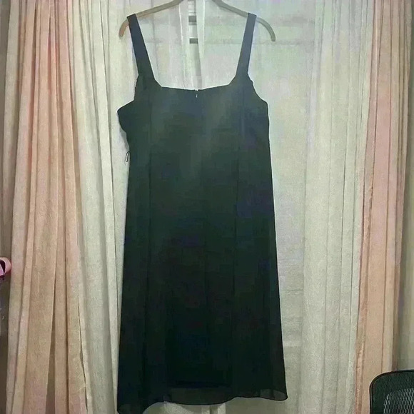 Formal Black Lined Dress EUC. Size 18W Item# 2F - Picture 3 of 7